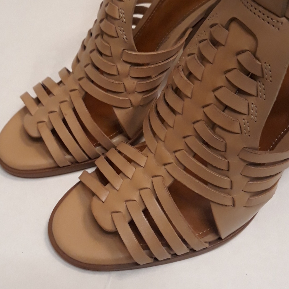 Gianni Bini/ Tan/Woven Leather/Chunky Heel/Sandals - Picture 8 of 12